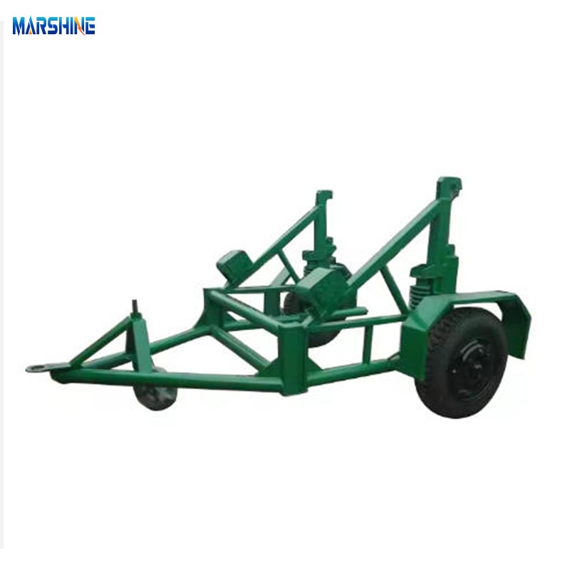 ケーブルドラムをトレーラーに積み込むにはどのような手順が必要ですか